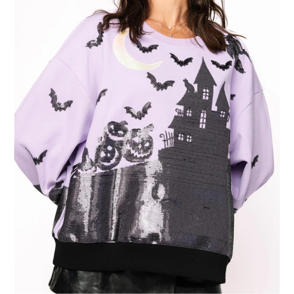 QUEEN OF SPARKLES Lavender Halloween House Sweatshirt - Large - EUC
